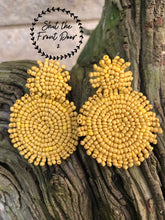 Load image into Gallery viewer, Boho beaded earring
